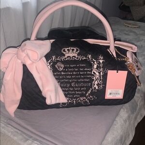 🆕- Juicy Couture Black Quilted Satchel with Pink Bow 🎀